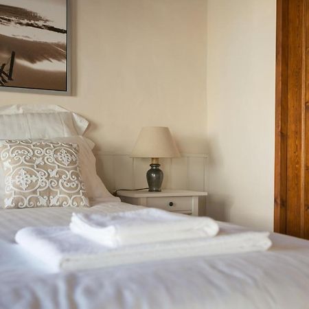 Carvoeiro Beach Duplex ภายนอก รูปภาพ