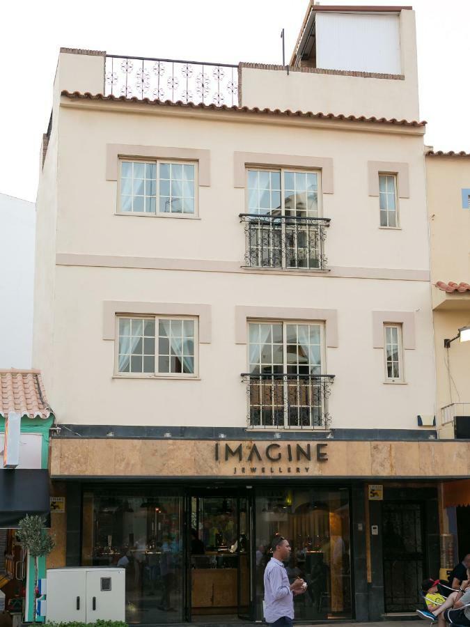 Carvoeiro Beach Duplex ภายนอก รูปภาพ